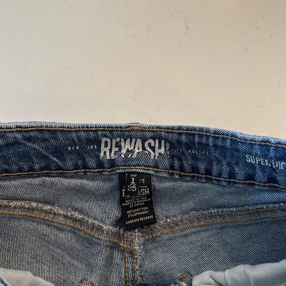 Rewash Blue Denim Distressed Super High Rise Mom Jeans Size 1 (25) - Picture 5 of 5